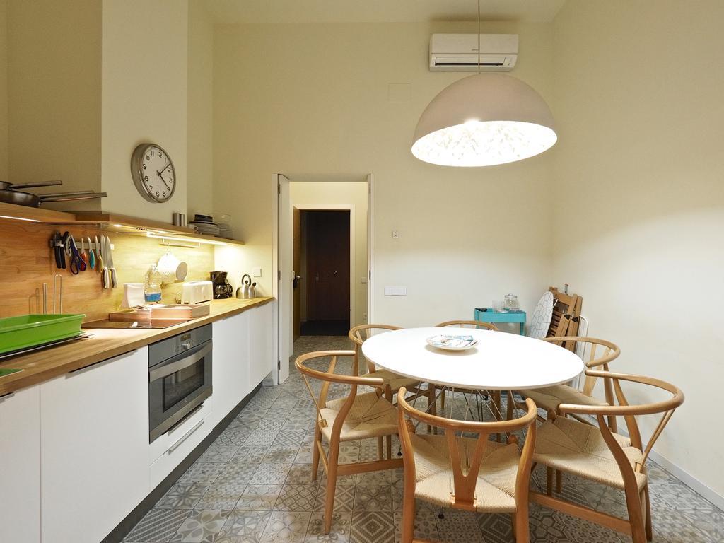 Uma Suites Pau Claris Barcelona Kültér fotó